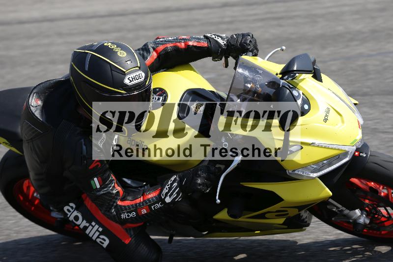 /Archiv-2025/49 26.08.2025 Cornu Master School ADR/blau-bleu/78